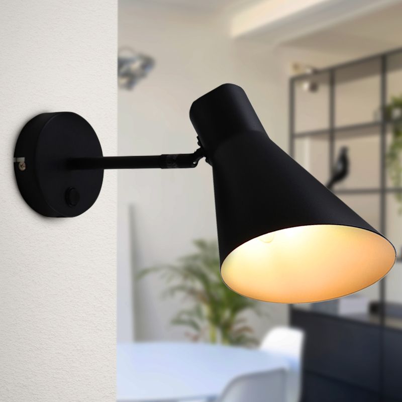 Moderna zidna lampa crna, Vico, s prekidačem