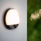 Crna zidna lampa za kupaonicu moderna, Hups Ir, 10 W, LED 3000 K, IP54