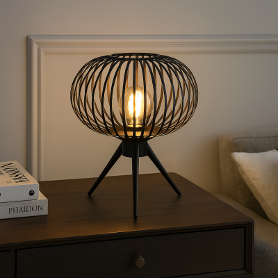 Industrijska stolna lampa crna, Lieve, s prekidačem