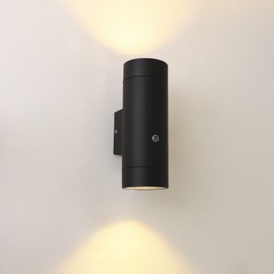 Moderna vanjska zidna lampa s senzorom za sumrak crna, Marcos, IP44