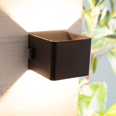 Moderna punjiva zidna lampa crna, Puck, 4 W, LED 3000 K, IP44