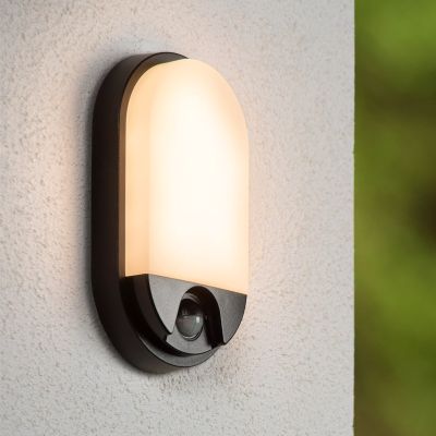 Bijela zidna lampa za kupaonicu moderna, Hups Ir, 10 W, LED 3000 K, IP54