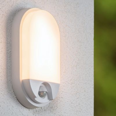 Bijela zidna lampa za kupaonicu moderna, Hups Ir, 10 W, LED 3000 K, IP54