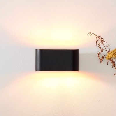 Crna zidna lampa moderna, Xera