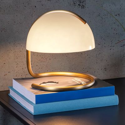 Bijela stolna lampa retro, Cato, s prekidačem