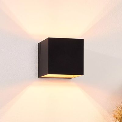 Crna zidna lampa moderna, Devi