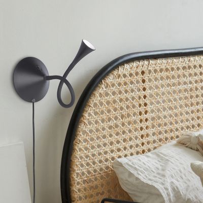 Crna stolna lampa moderna, Yelaisa, 3 W, LED 3000 K, s prekidačem